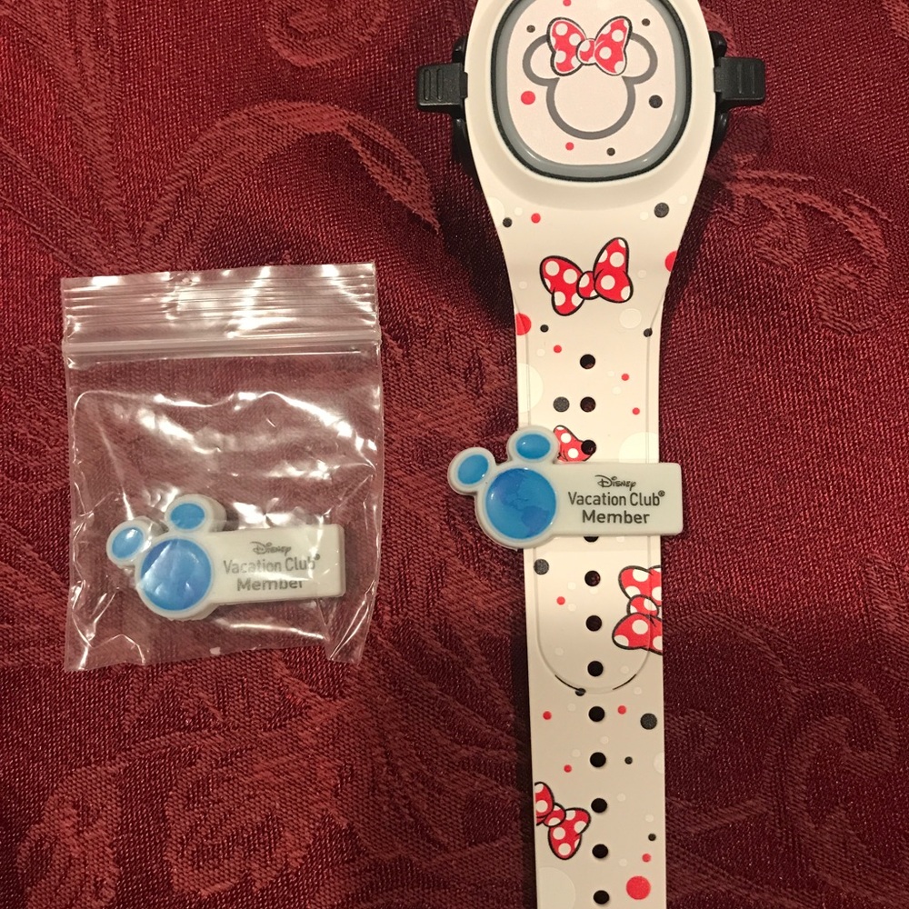 COPY - Disney Vacation Club Magic Band Slider